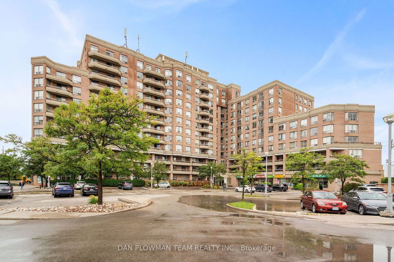 home for sale on 303-1700 Eglinton Avenue E