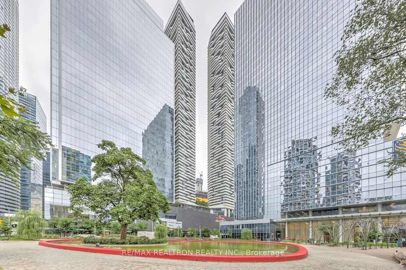 home for sale on 2010-100 Harbour Street