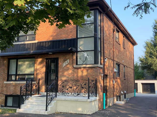 104 Neptune Drive