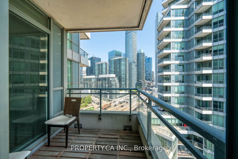  1815 - 230 Queens Quay W Toronto, M5J 2Y7 | Image 16