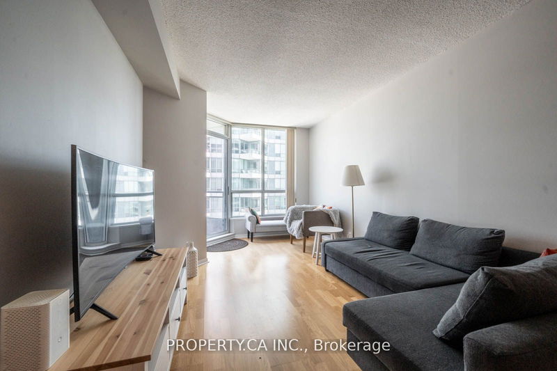  1815 - 230 Queens Quay W Toronto, M5J 2Y7 | Image 6