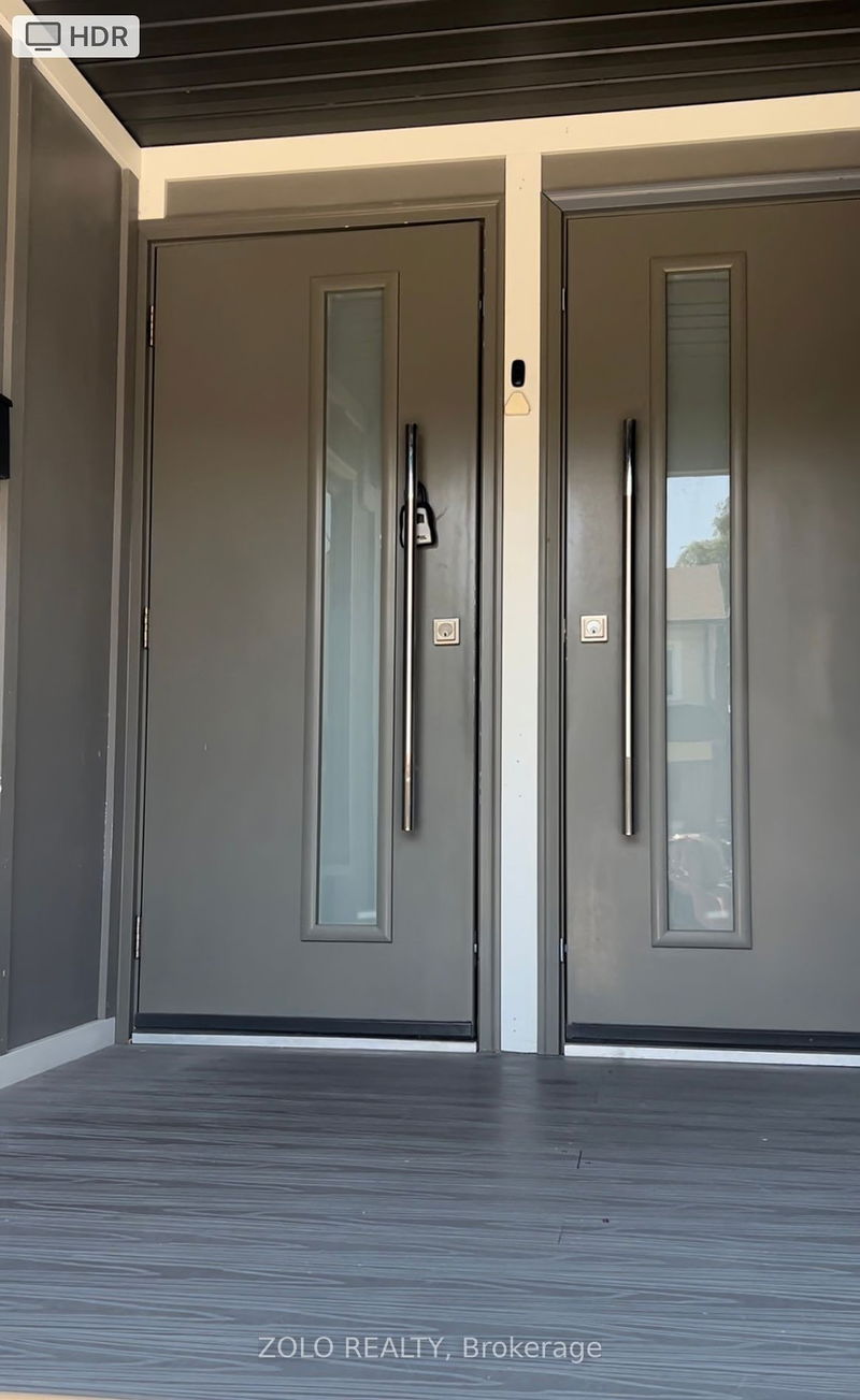 home for lease on 144 Northcliffe Boulevard