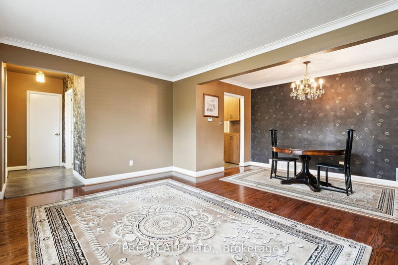 115 Brighton Ave  Toronto, M3H 4C9 | Image 10