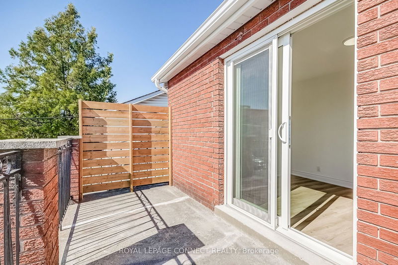home for lease on Upper-387 Oakwood Avenue E