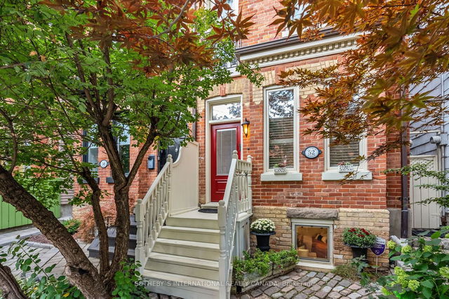 52 Salisbury Avenue