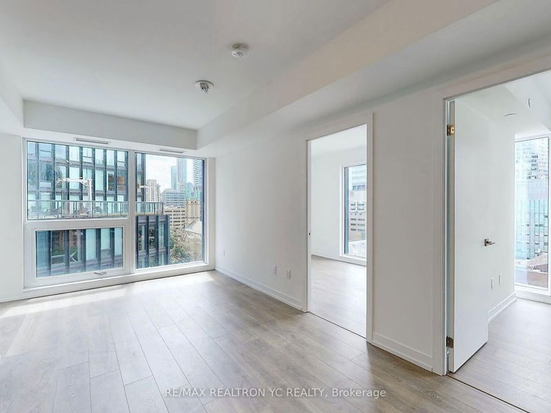 home for lease on 1106-82 Dalhousie Street