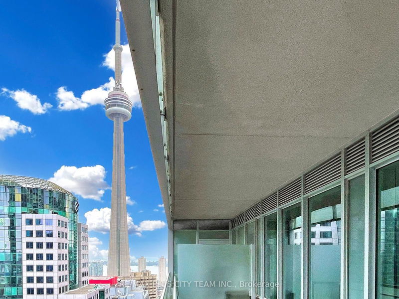 home for lease on 2810-80 John Street