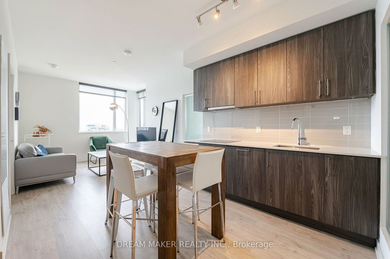  Ph1801E - 576 Front St W Toronto, M5V 1C1 | Image 14