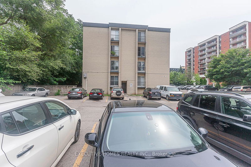 1690 Victoria Park  Toronto, M1R 1R1 | Image 28