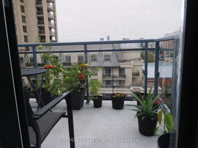 Unit #810 — 17 Kenaston Gdns, Toronto - Bayview Village image-0-2