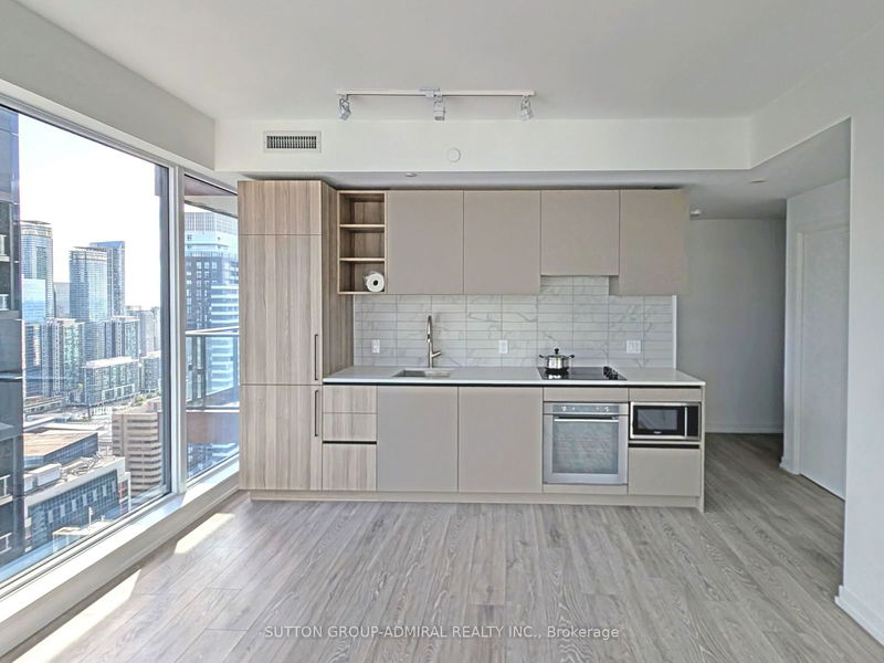home for lease on 4609-55 Mercer Street