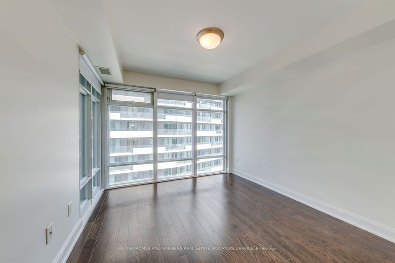  1708 - 2191 Yonge St  Toronto, M4S 3H8 | Image 15