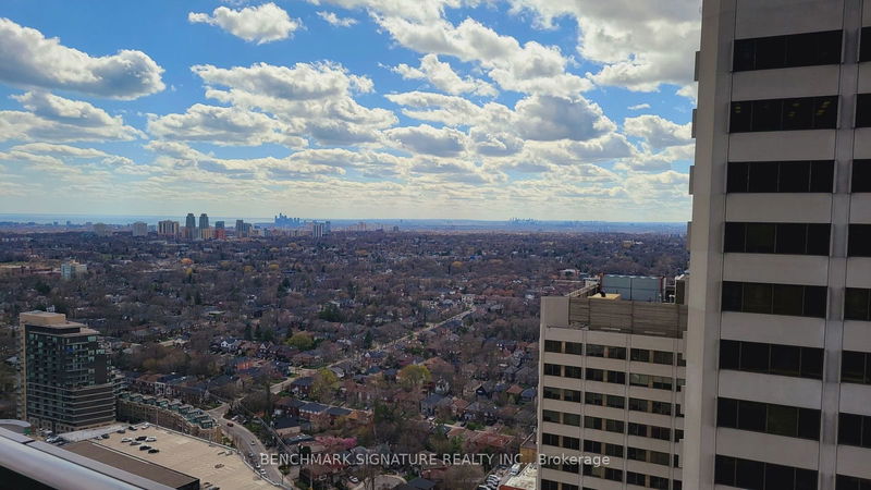 home for lease on 3003-8 Eglinton Avenue E