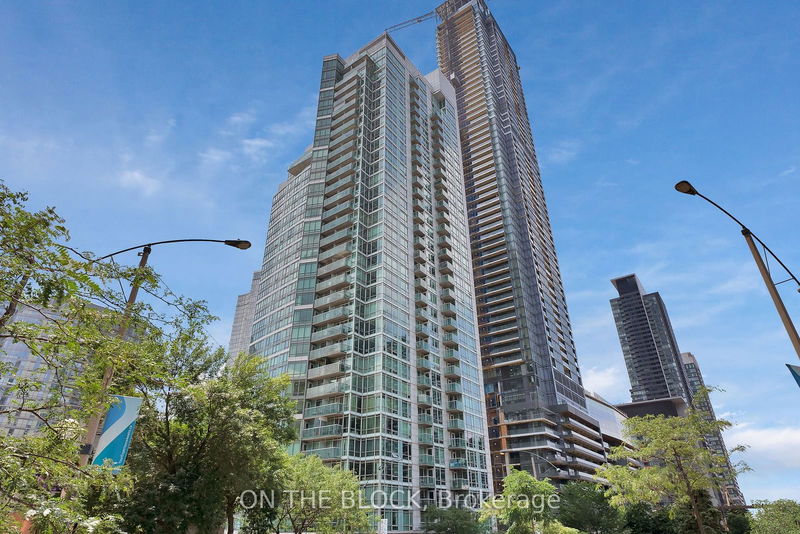  3803 - 81 Navy Wharf Crt  Toronto, M5V 3S2 | Image 2