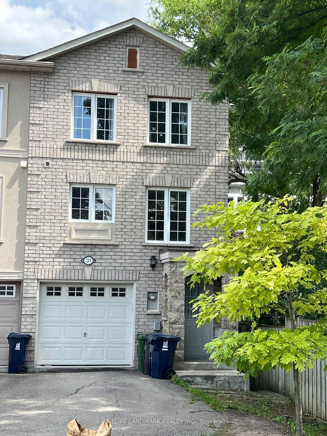 31 Rodeo Court