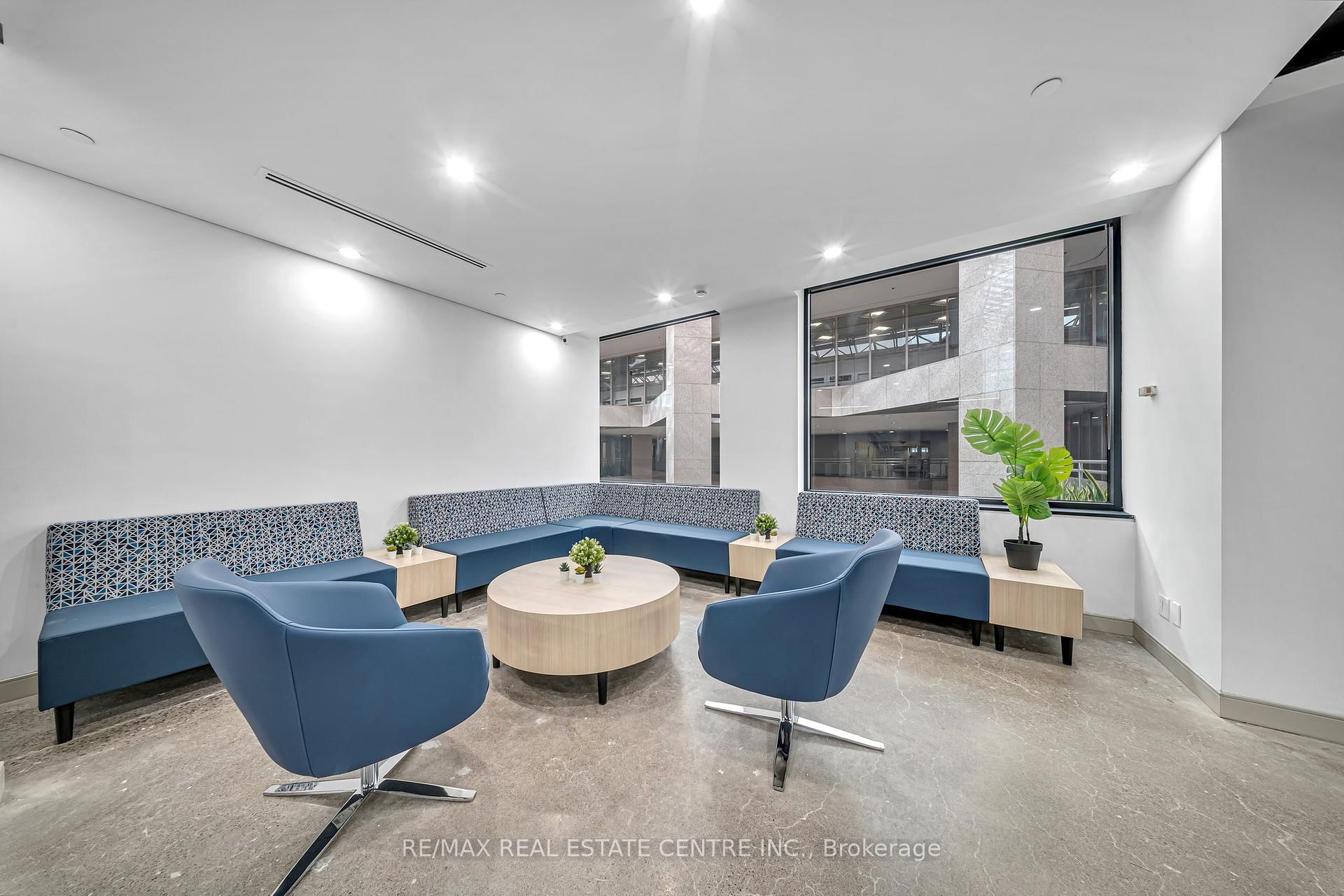 5700 Yonge Street Road, Unit 200 B