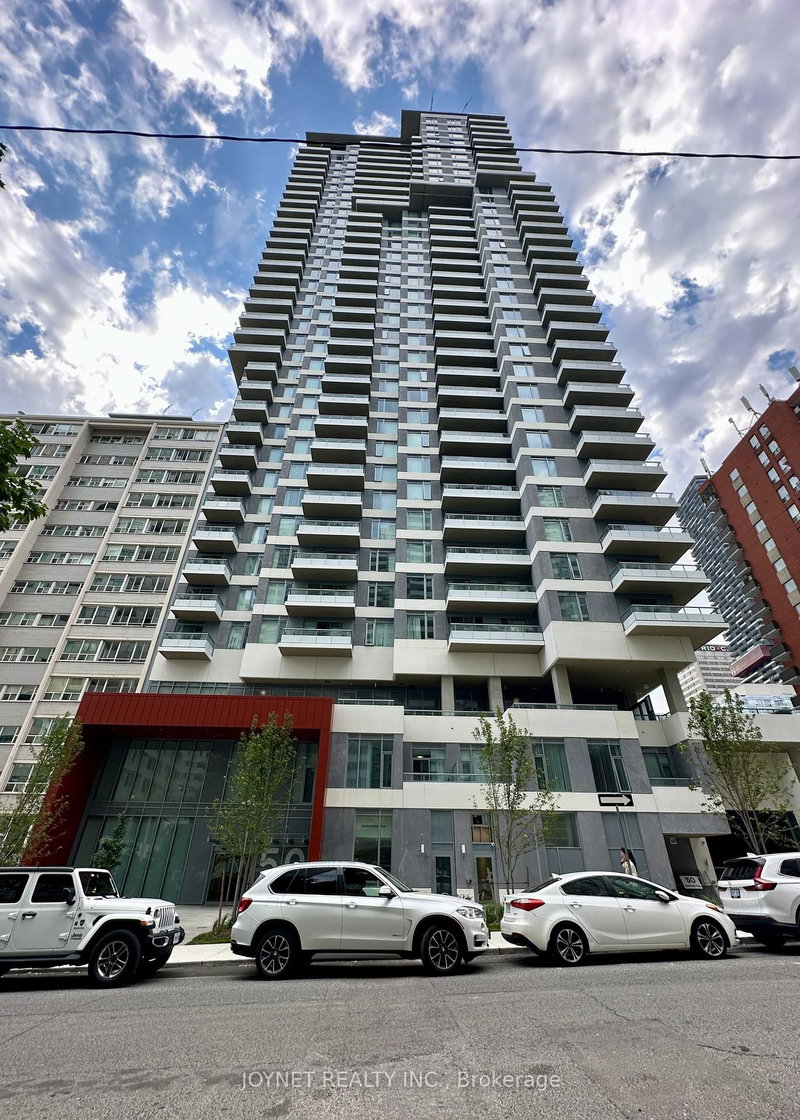817 - 50 Dunfield Ave, Toronto, M4S 0E4 | Image 2