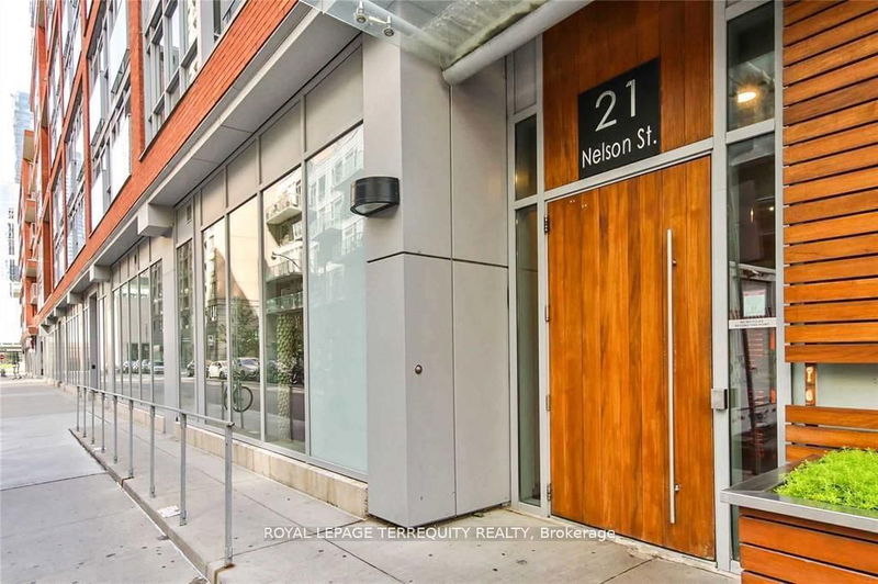home for lease on 820-21 Nelson Street