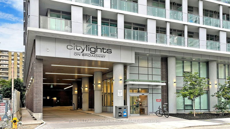 home for sale on 2607-99 Broadway Avenue