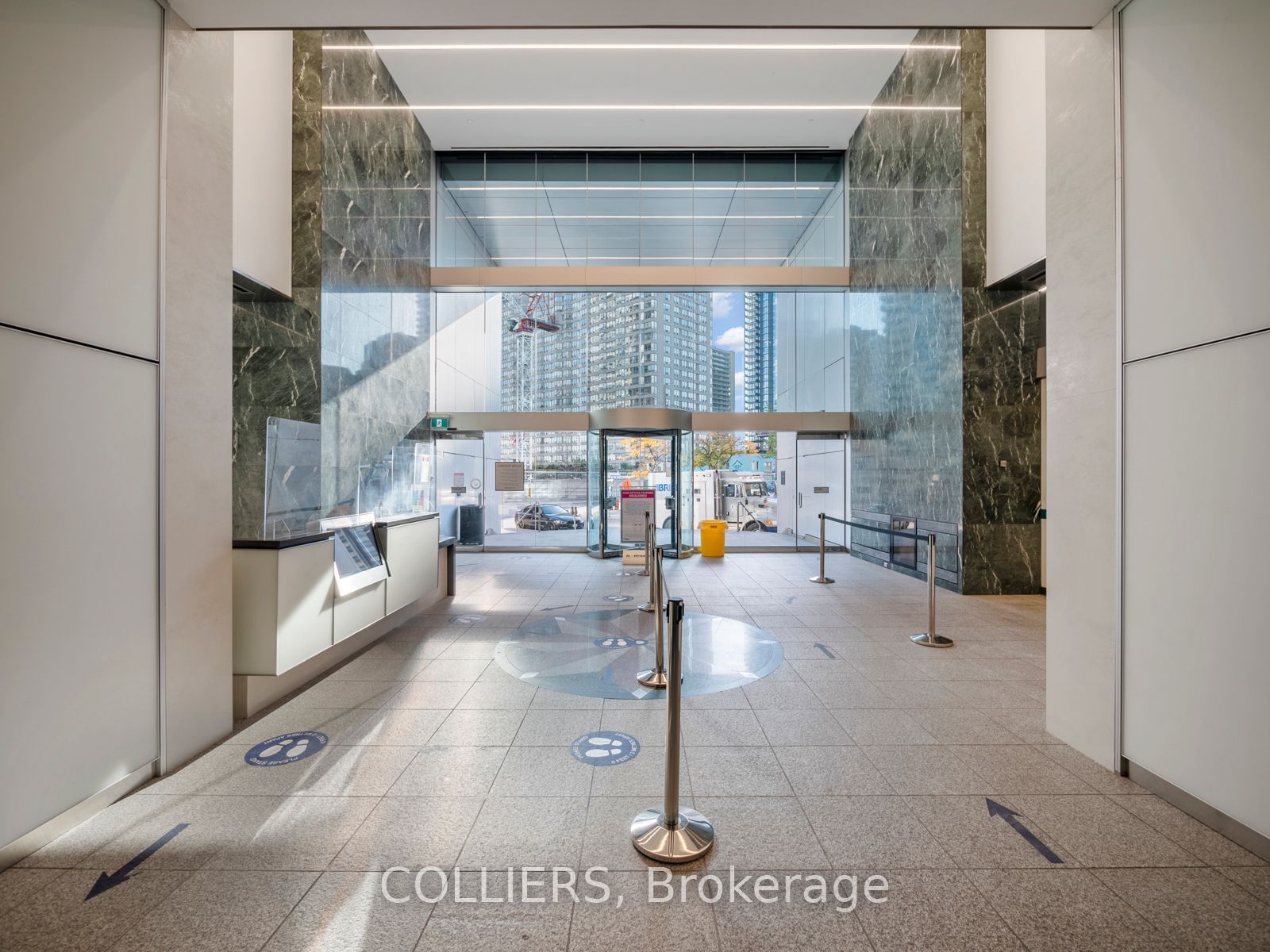 4950 Yonge Street, Unit 206 - Photo 3