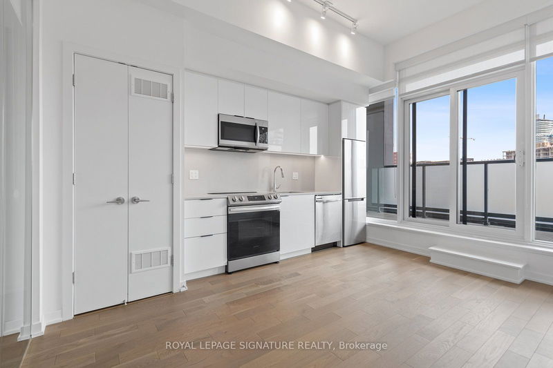 home for lease on 406-50 Power Street