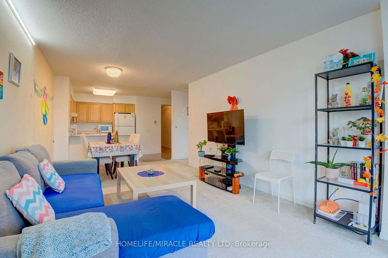  2705 - 750 Bay St  Toronto, M5G 1N6 | Image 15