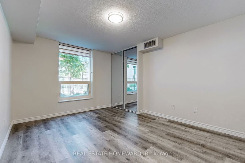  120 - 77 Maitland Pl  Toronto, M4Y 2V6 | Image 15