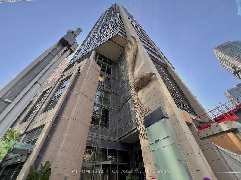home for lease on 1508-1 The Esplanade Drive