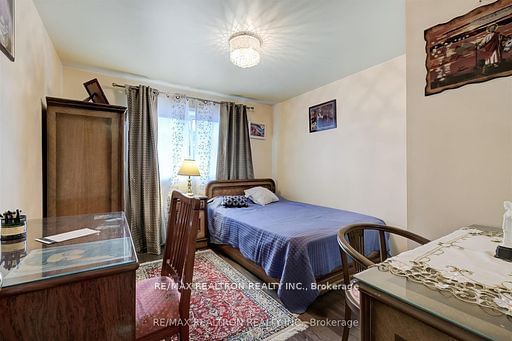 40 Farmview Cres  Toronto, M2J 1G4 | Image 22