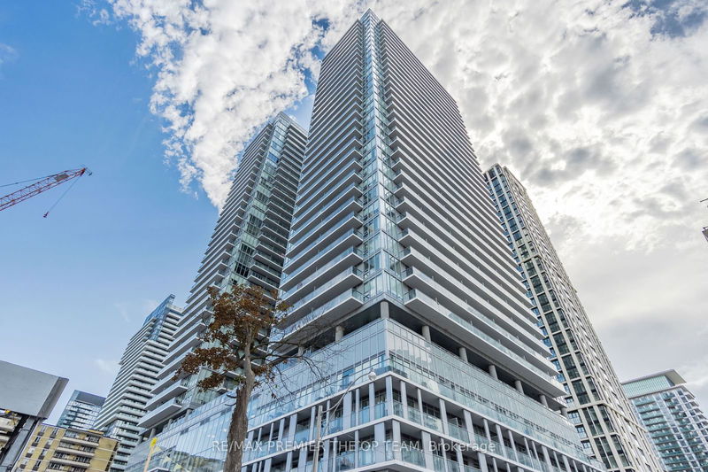 home for lease on 2002-99 Broadway Avenue