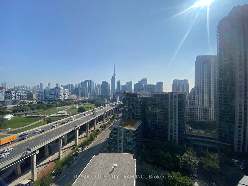  1811 - 231 Fort York Blvd  Toronto, M5V 1B2 | Image 14