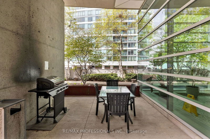  302 - 81 Navy Wharf Crt  Toronto, M5V 3S2 | Image 28