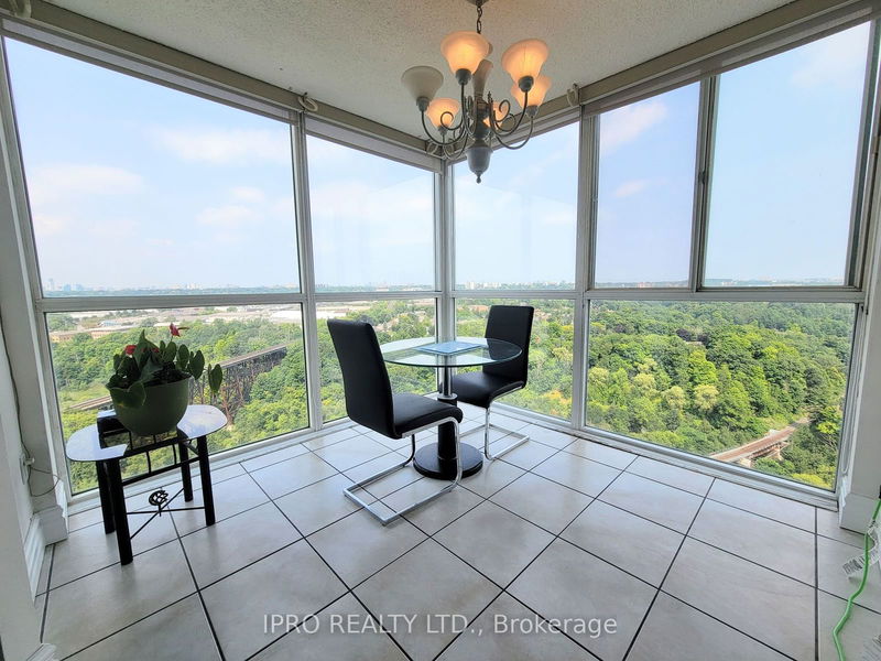 home for lease on 1701-7 Concorde Place