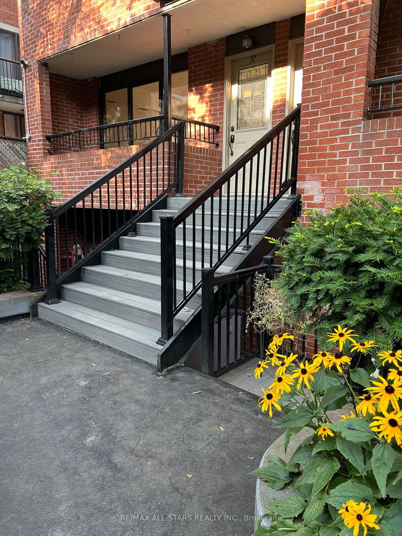 home for sale on 37-17 Pembroke Street