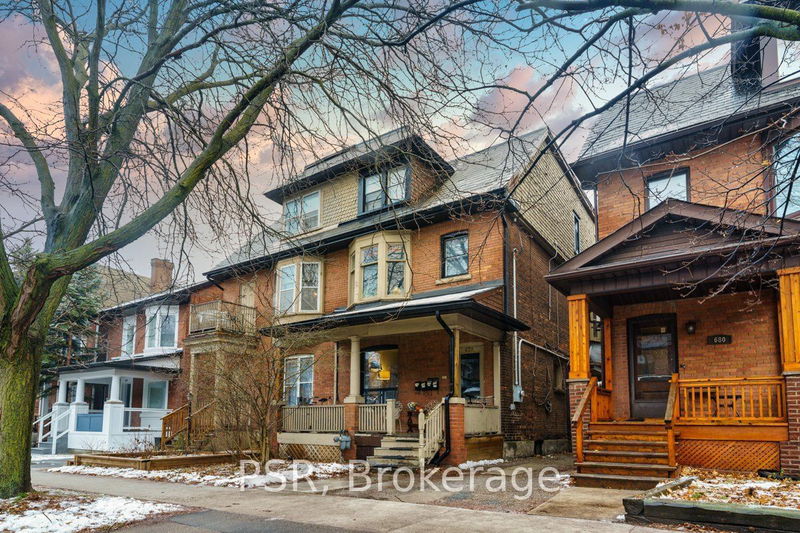home for lease on 200-678 Huron Street