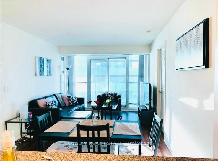 1909 - 19 Grand Trunk Cres, Toronto, M5J 3A3 | Image 3