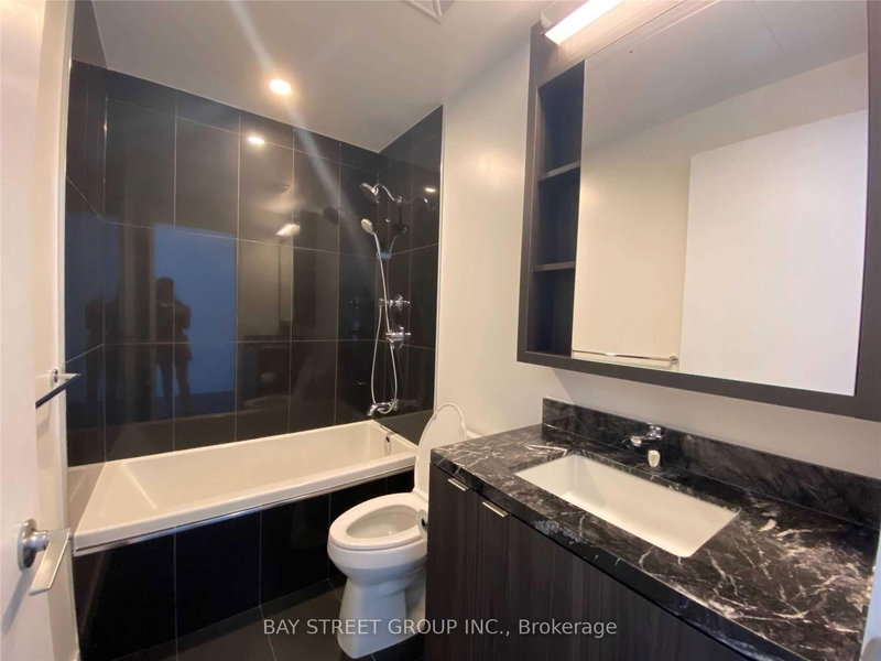 4801 - 125 Blue Jays Way, Toronto, M5V 0C4 | Image 3