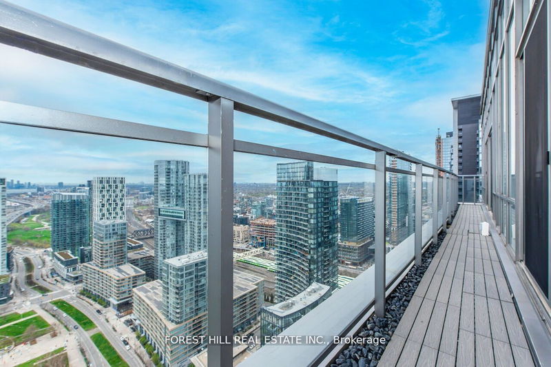  PH01 - 15 Fort York Blvd  Toronto, M5V 3Y4 | Image 33