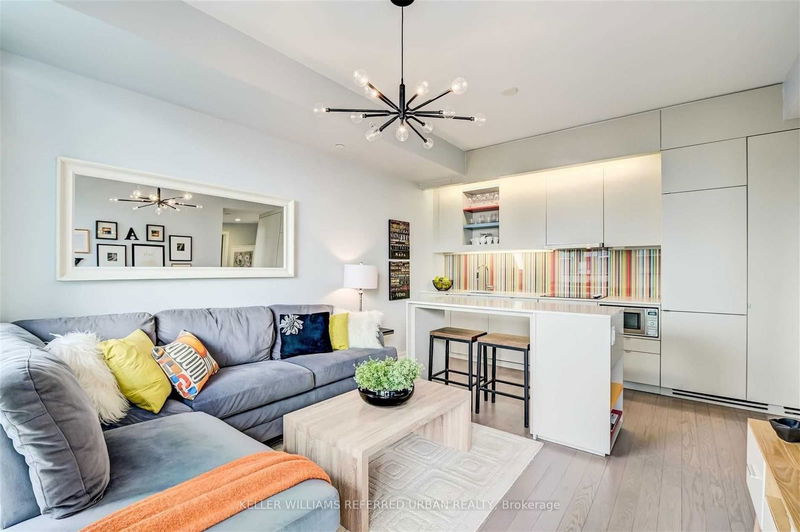 home for lease on 3007-101 Peter Street