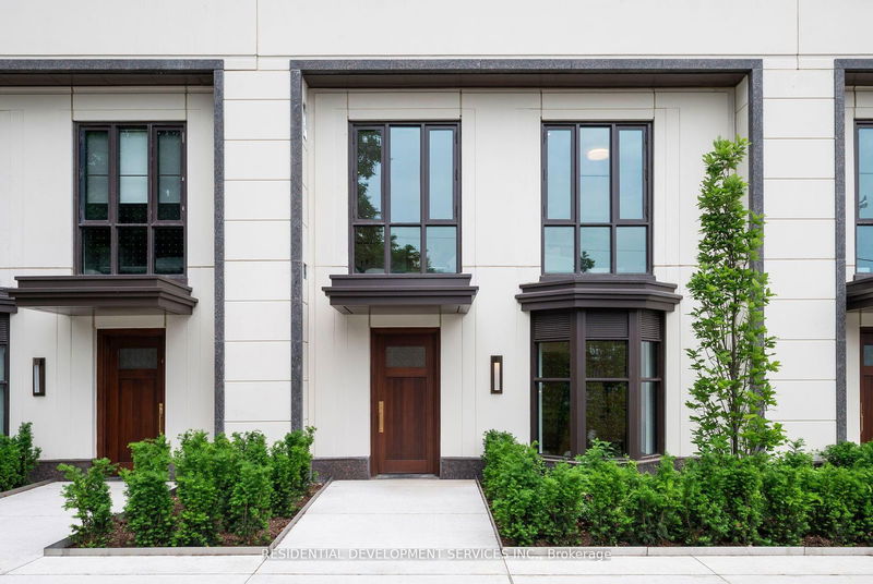 home for sale on 102-1 Strathgowan Avenue