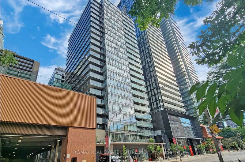 home for lease on 901-22 Wellesley Street