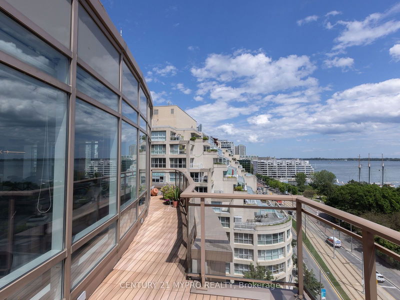  Ph1001E - 500 Queens Quay   Toronto, M5V 3K8 | Image 34