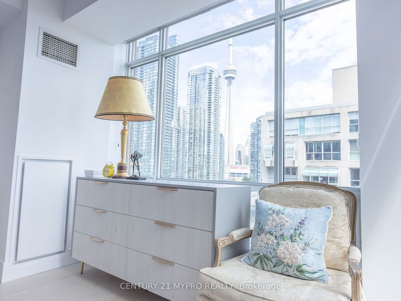  Ph1001E - 500 Queens Quay   Toronto, M5V 3K8 | Image 6