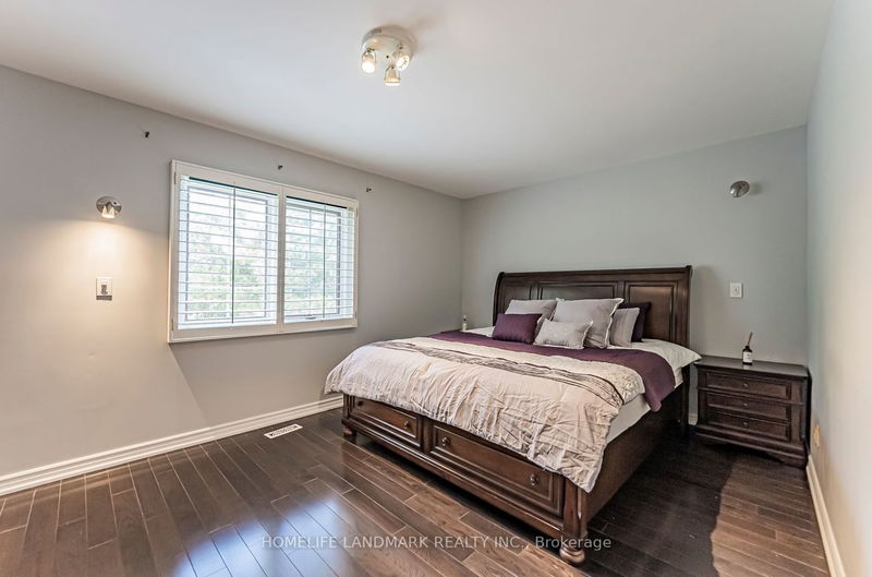 10 Cole Millway   Toronto, M4N 3P8 | Image 28