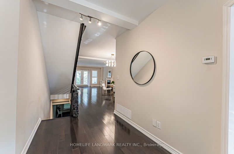 10 Cole Millway   Toronto, M4N 3P8 | Image 7