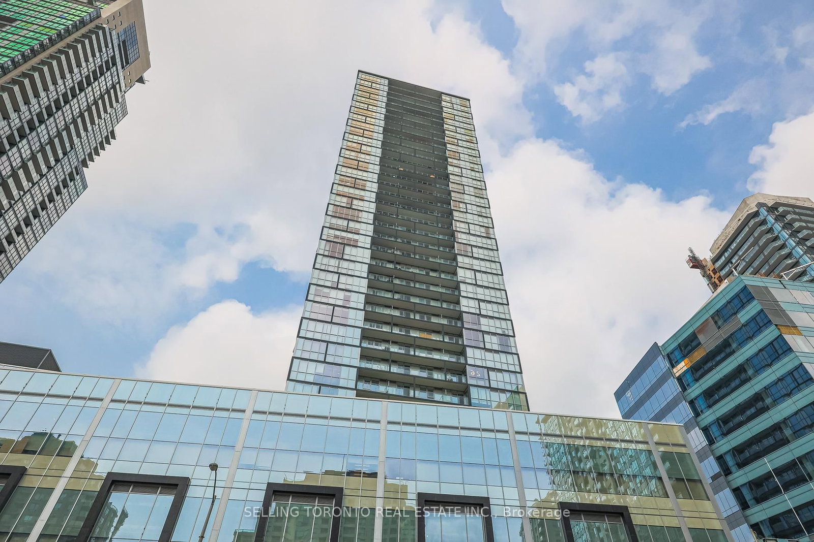 Listing Image 3