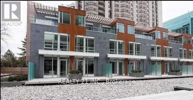 home for lease on 10-88 Sheppard Avenue E