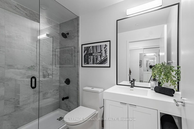  215 - 250 Lawrence Ave W Toronto, M5M 1B2 | Image 20