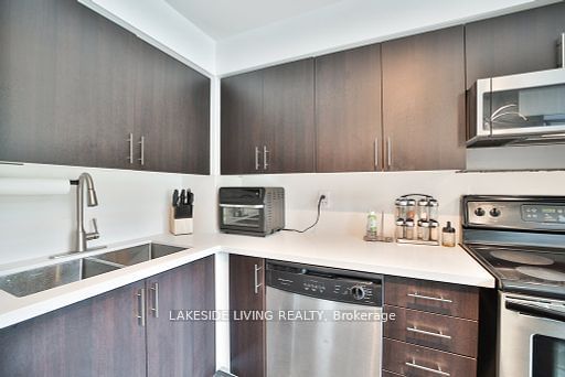 212 - 80 Western Battery Road