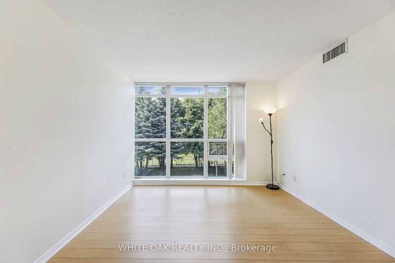  206 - 30 Harrison Garden Blvd  Toronto, M2N 7A9 | Image 10